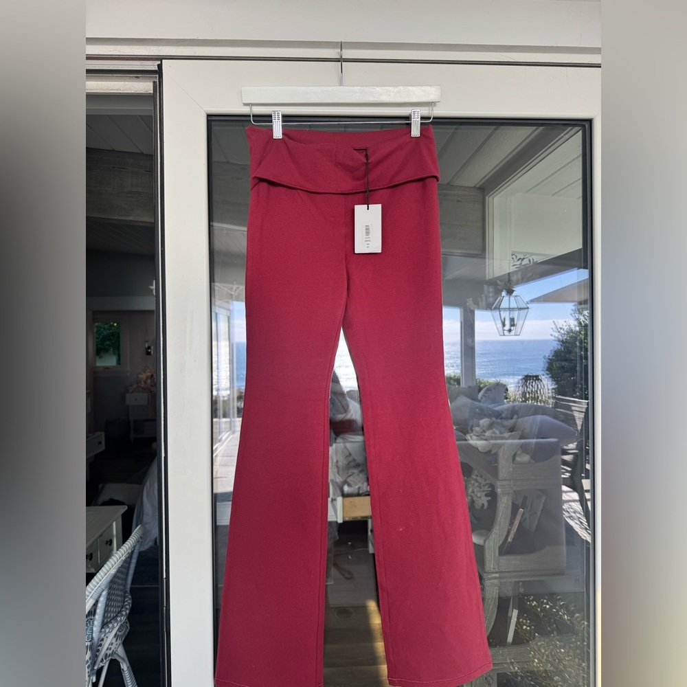 NWT Aritzia HomeStretch™ Smooth Mid-Rise Pant - Picture 5 of 7